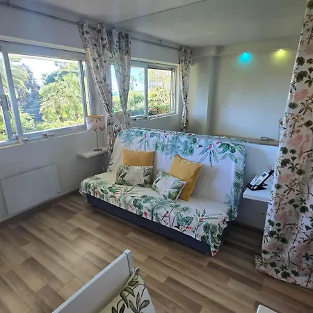 Cannes La Mirandole Апартаменты *